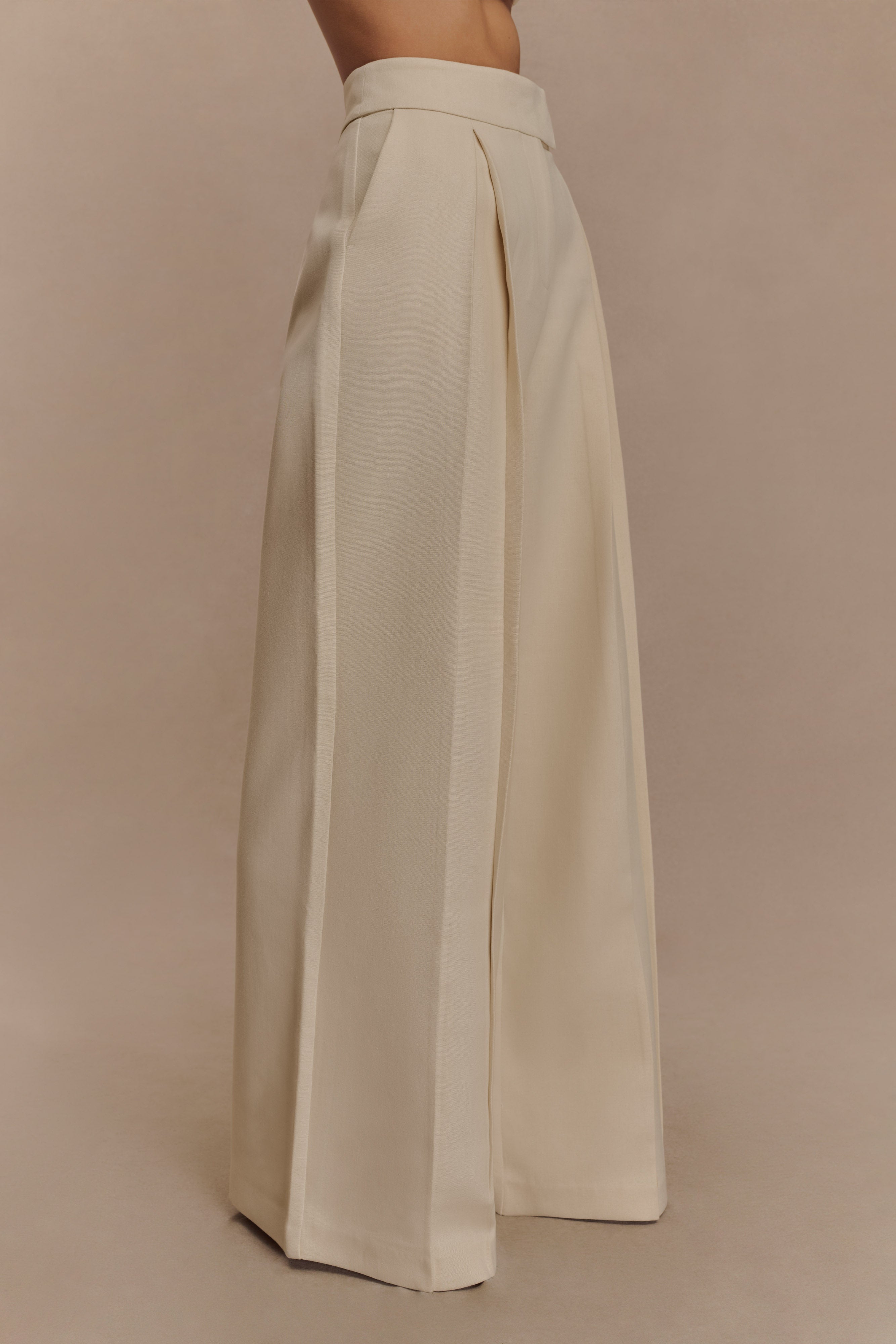 Raya Mid Rise Pants